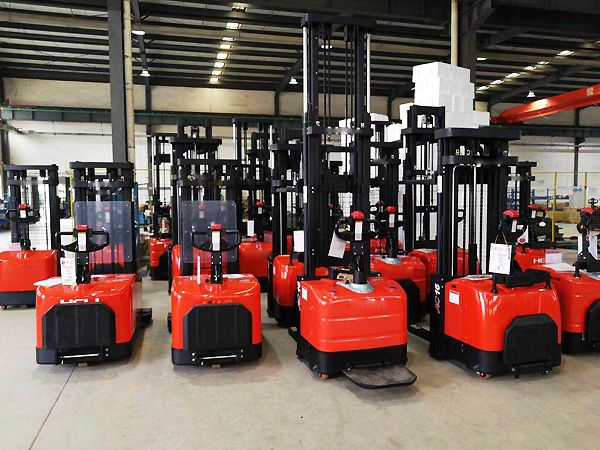 各種電動(dòng)叉車