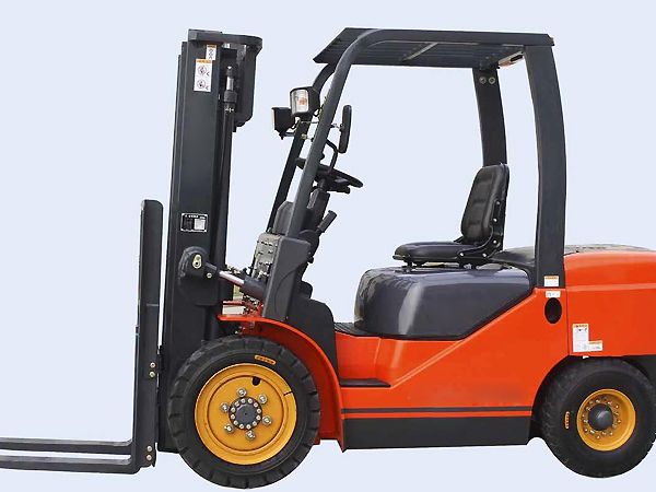 微型電動(dòng)叉車